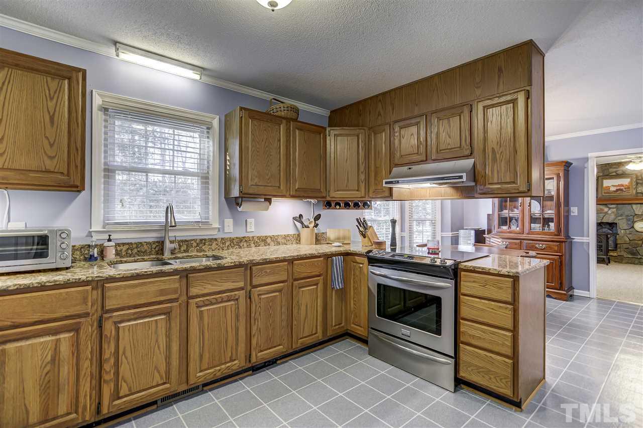 12285 Covered Bridge Road Zebulon, NC 27597 - Photo 7 of 19 Gallery Image 7