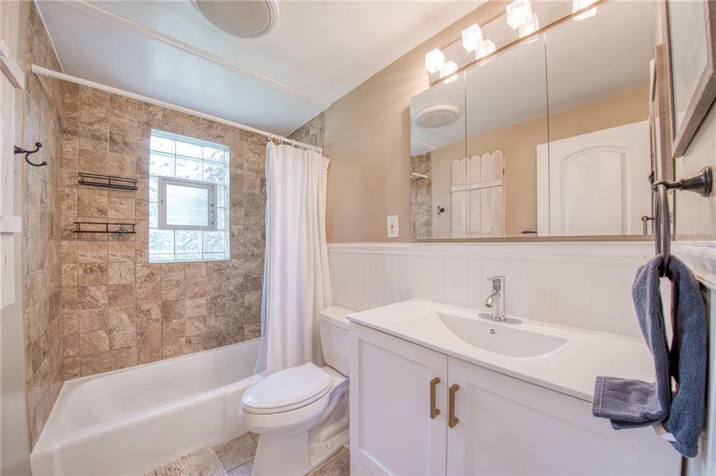 902 Foster Street Clairton, PA 15025 - Photo 21 of 45