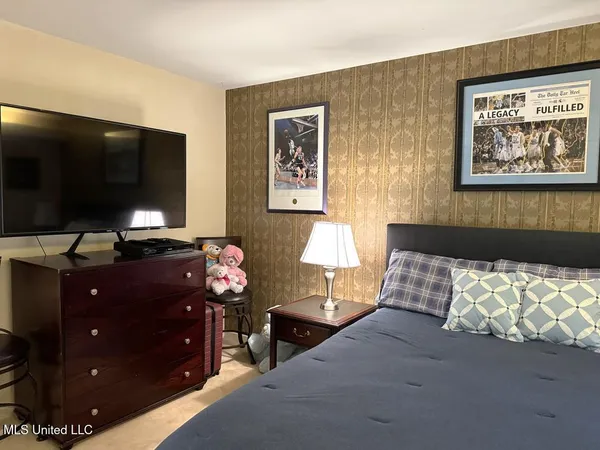 $379,000 | 102 Dana Road, Natchez, MS 39120