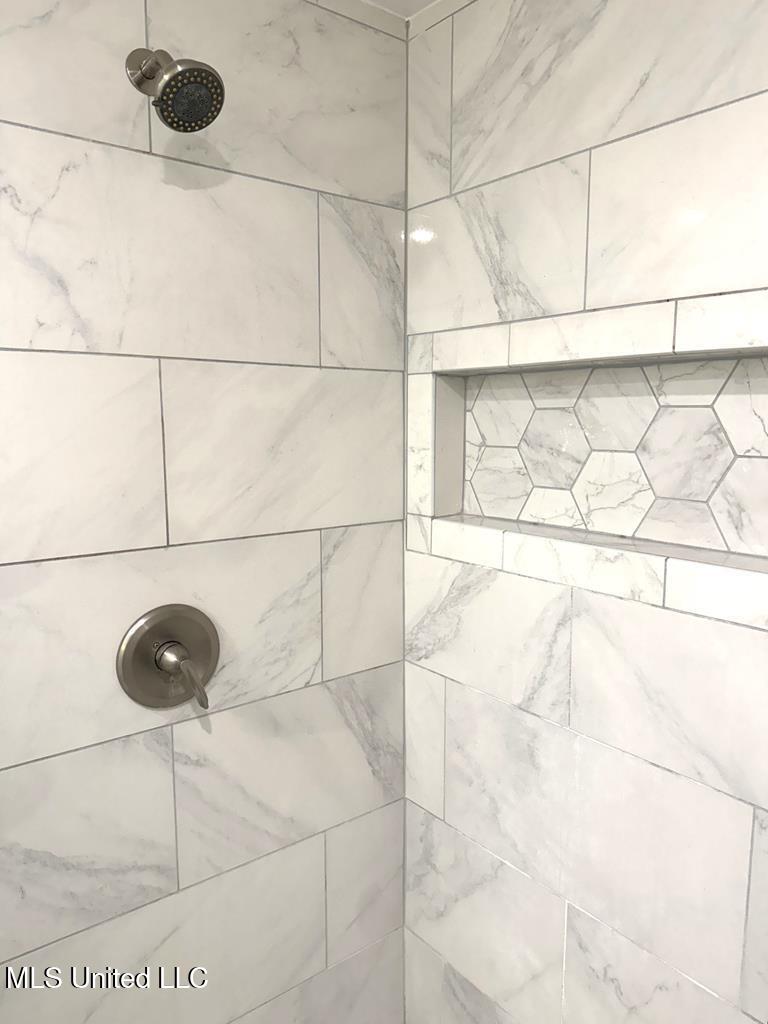 102 Dana Road Natchez, MS 39120 - Photo 23 of 64 20230599_24