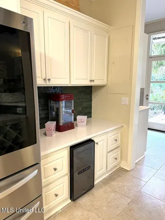 $379,000 | 102 Dana Road, Natchez, MS 39120