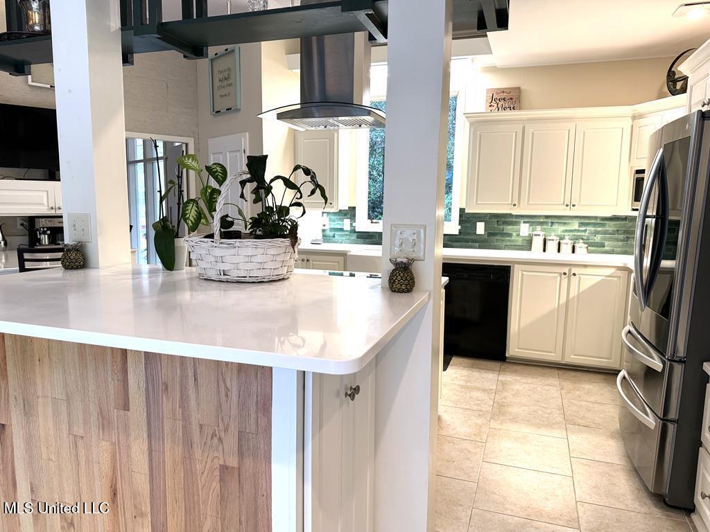 102 Dana Road Natchez, MS 39120 - Photo 4 of 64 20230599_4