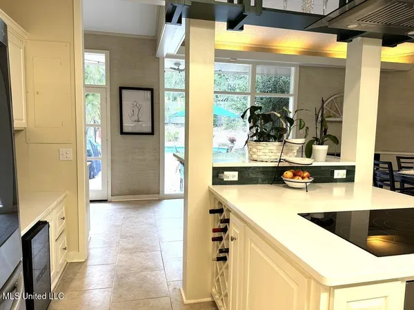 $379,000 | 102 Dana Road, Natchez, MS 39120