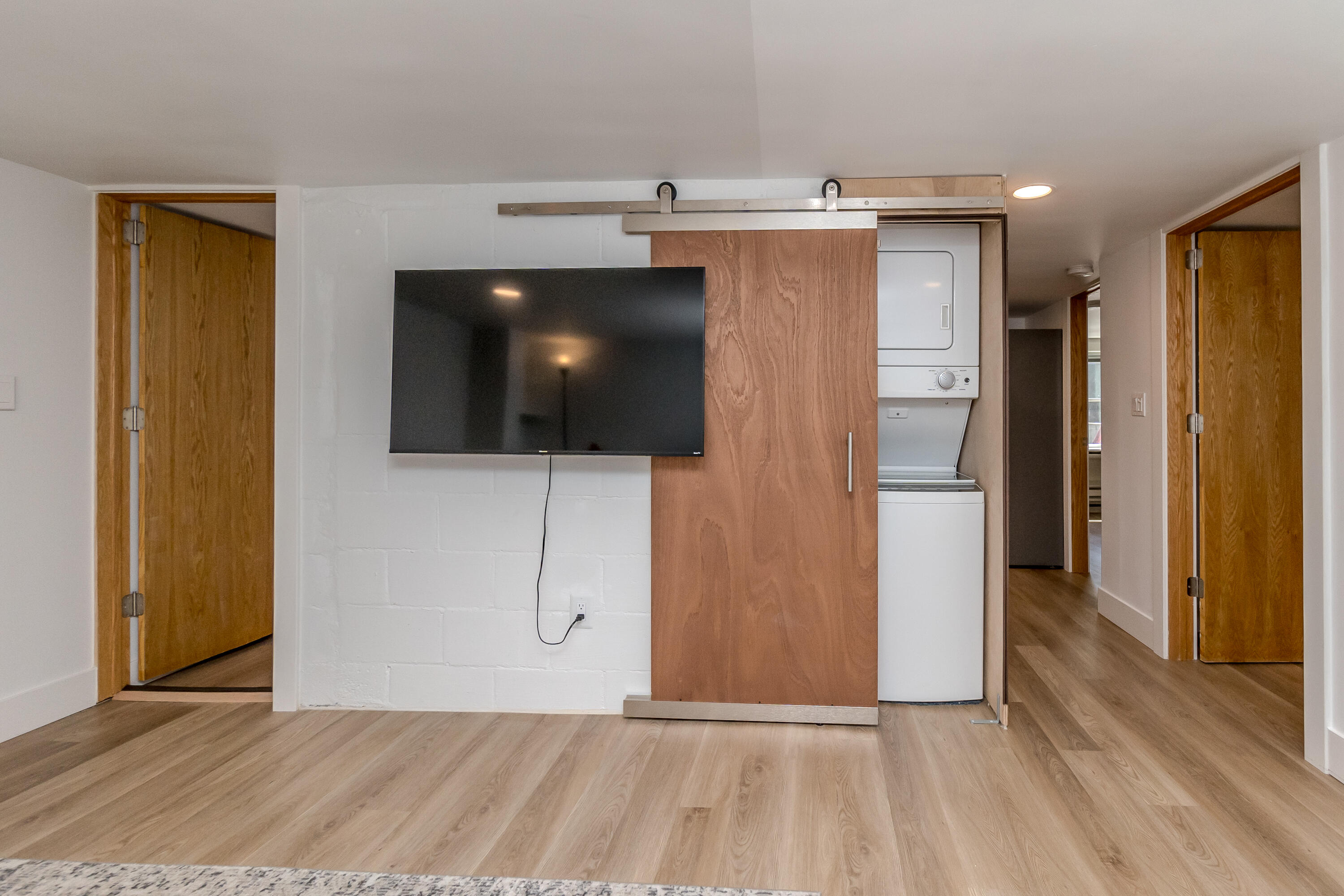 1319 West Textile Road, Unit 2 Ann Arbor, MI 48108 - Photo 14 of 27 00__27