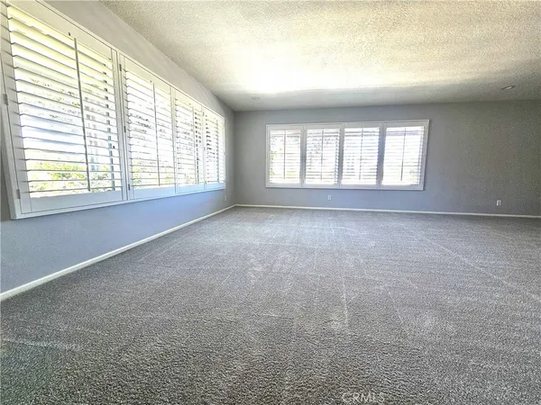 $3,700 | 639 Alta Loma Drive, Redlands, CA 92373