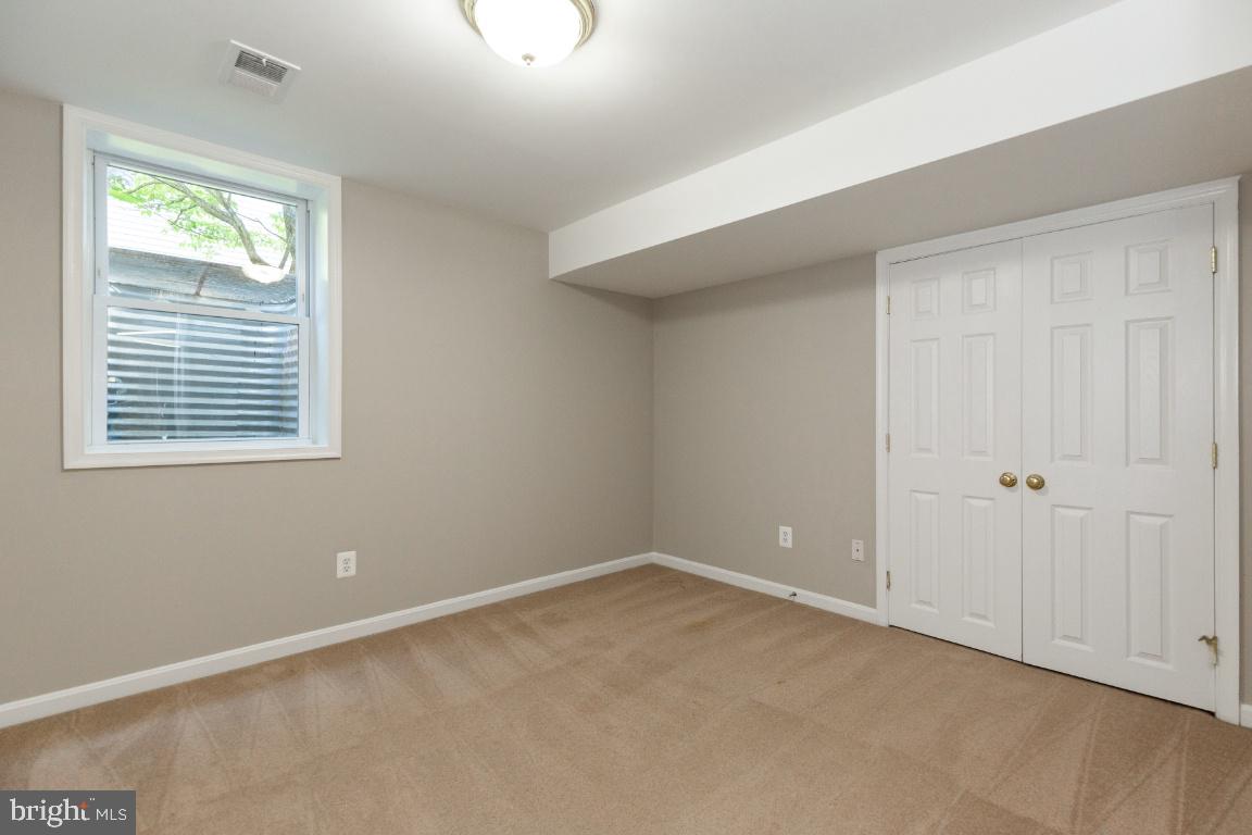 8554 Yoder Street Manassas, VA 20110 - Photo 45 of 55 Gallery Image 45