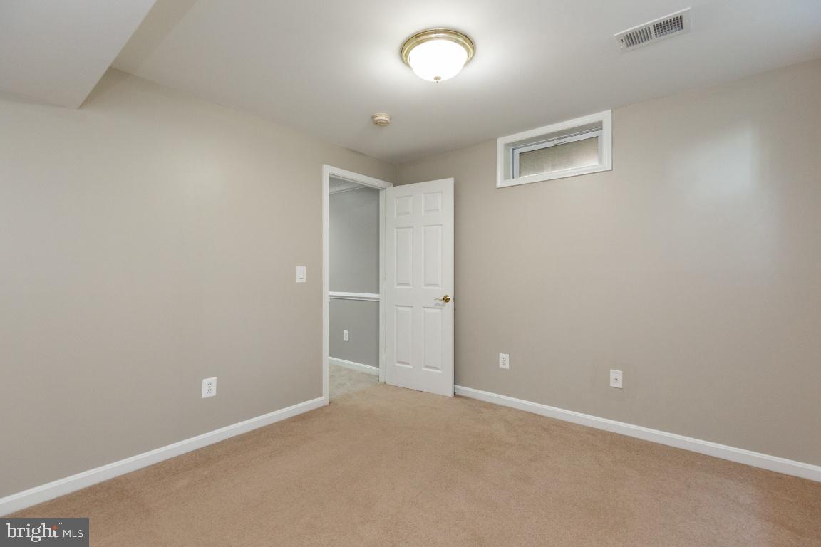 8554 Yoder Street Manassas, VA 20110 - Photo 49 of 55 Gallery Image 49