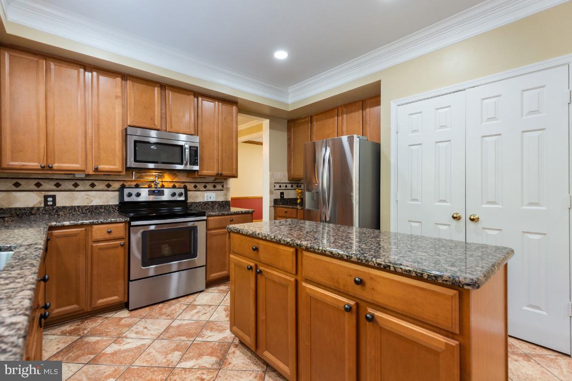 8554 Yoder Street Manassas, VA 20110 - Photo 10 of 55 Gallery Image 10