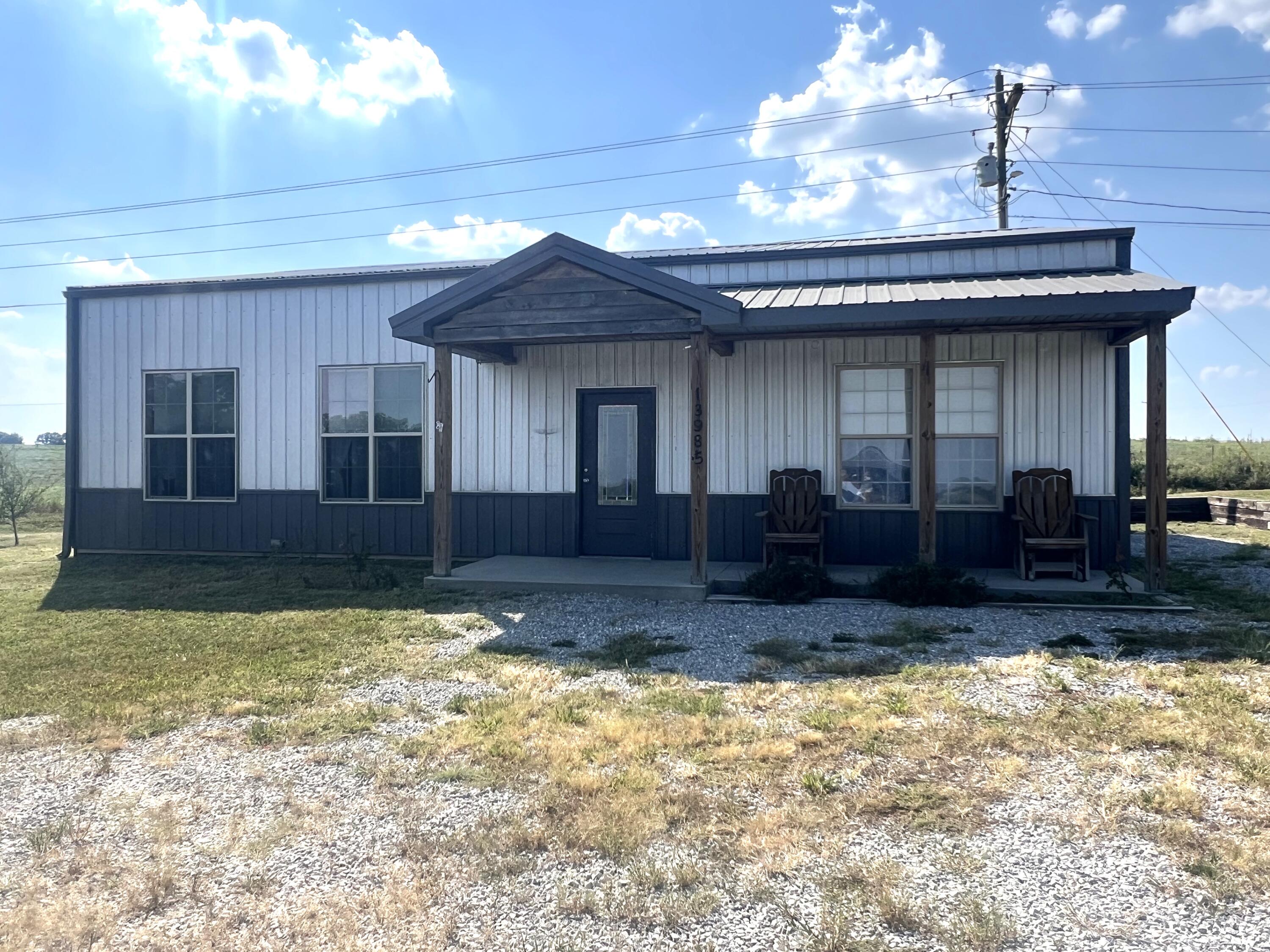 13985 State Route North Pilot Grove, MO 65276 - Photo 3 of 27 Gallery Image 3