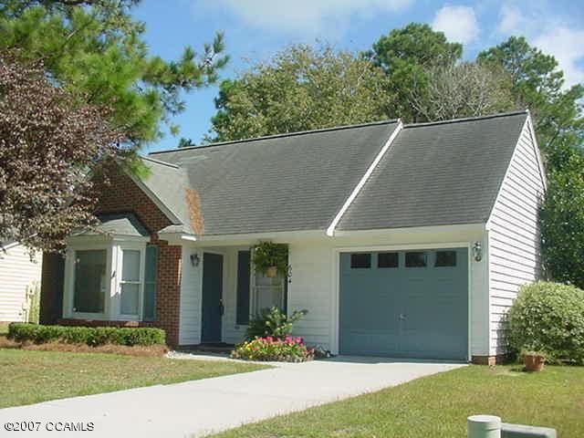 604 North Gate Road Morehead City, NC 28557 - Photo 1 of 14 Front View