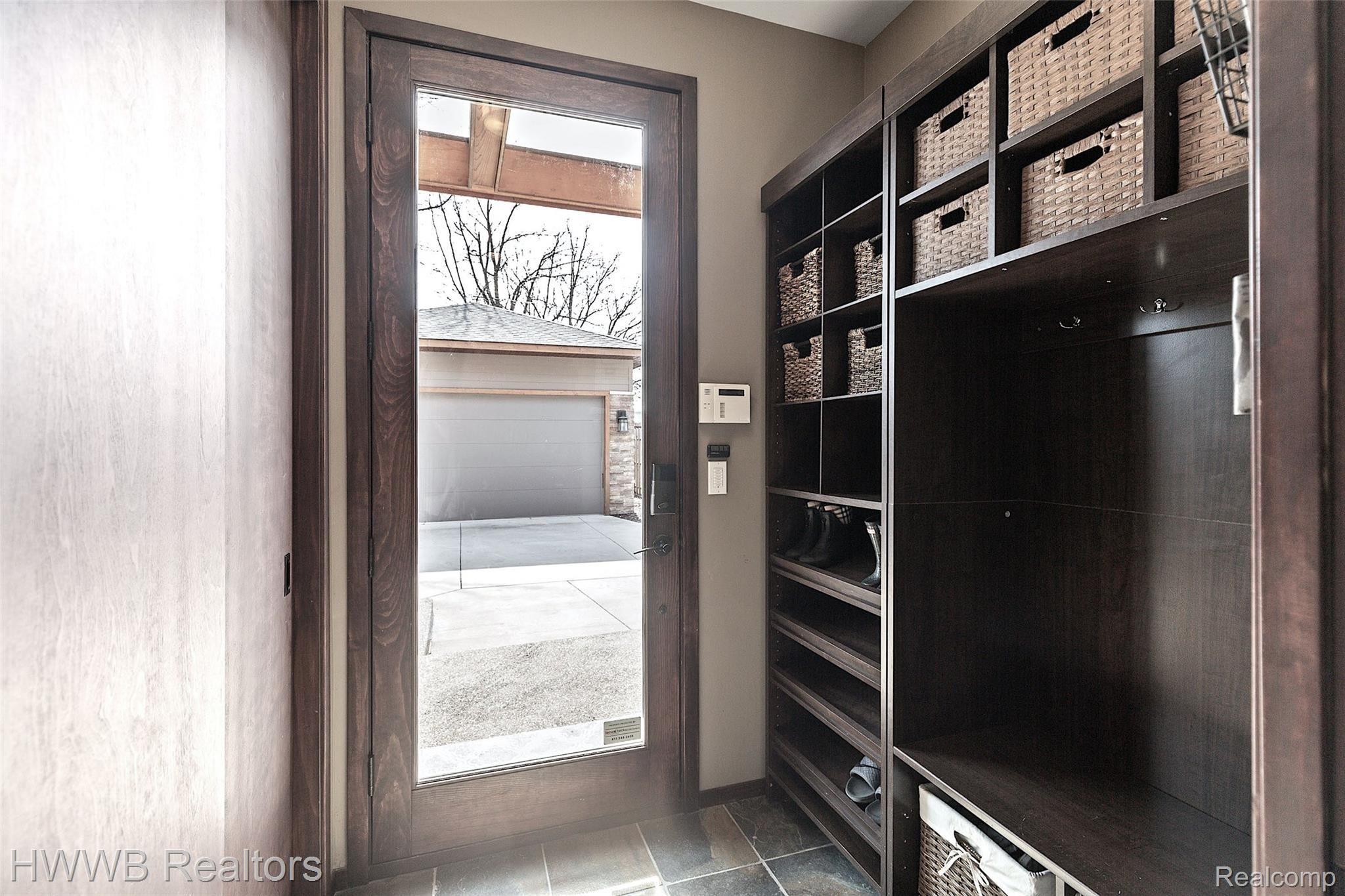 1228 Ruffner Avenue Birmingham, MI 48009 - Photo 17 of 47 17 - Mudroom592A2276.jpg