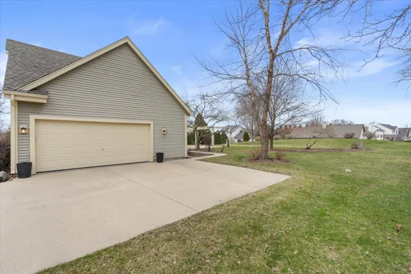 $619,900 | N66W13490 Crestwood Drive, Menomonee Falls, WI 53051