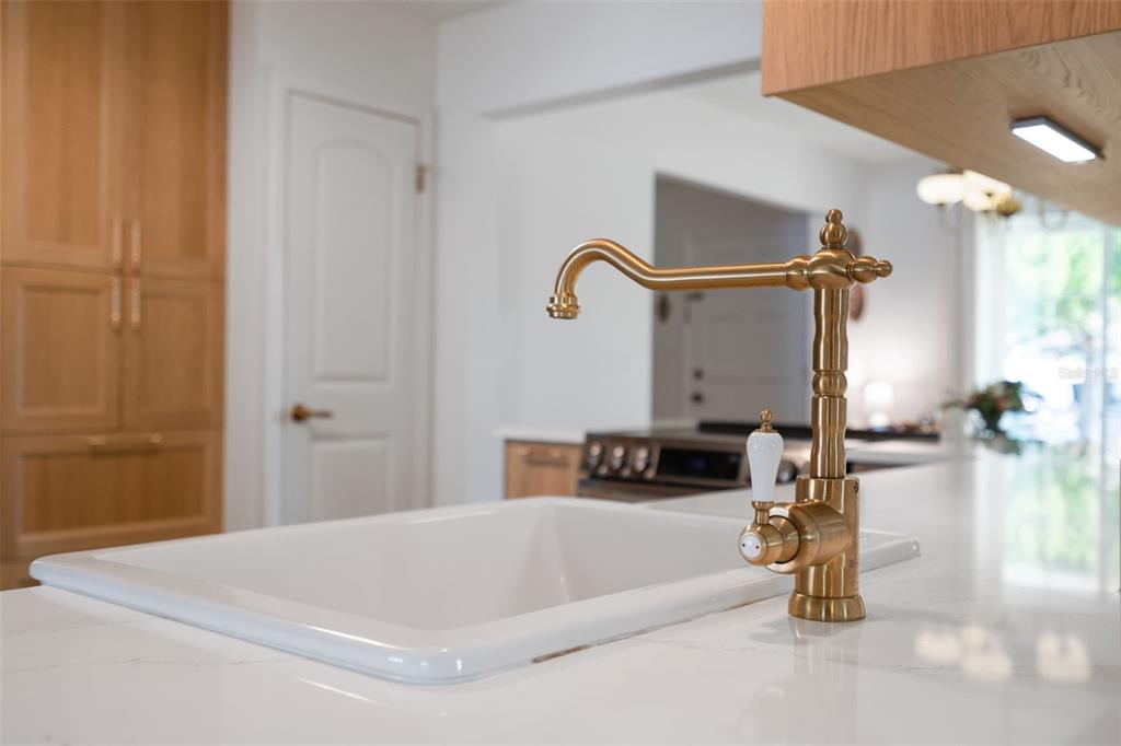 513 Cornwall Road Winter Park, FL 32792 - Photo 17 of 53