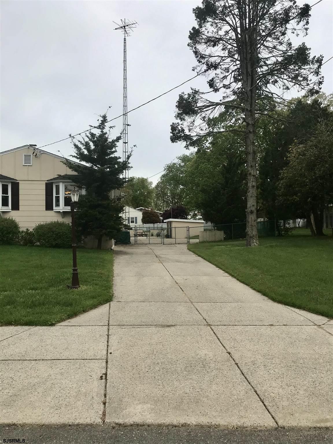 1 Par Drive Somers Point, NJ 08244 - Photo 2 of 21