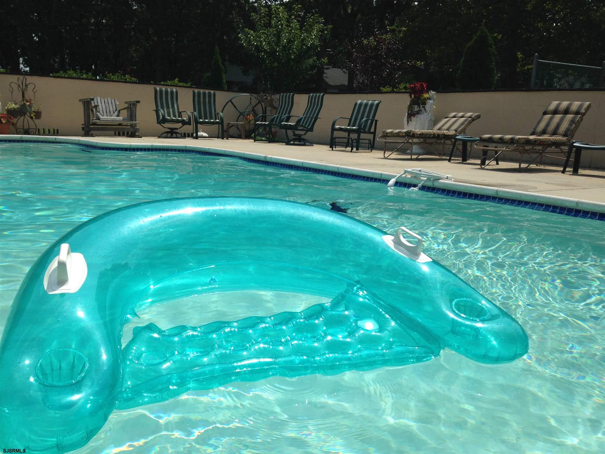 1 Par Drive Somers Point, NJ 08244 - Photo 4 of 21