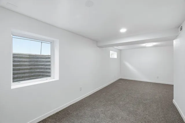 $325,000 | 18 East Hoffman Avenue, Spokane, WA 99207