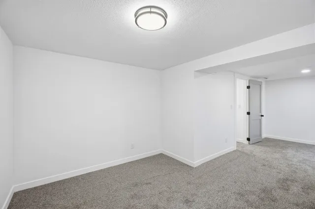 $325,000 | 18 East Hoffman Avenue, Spokane, WA 99207