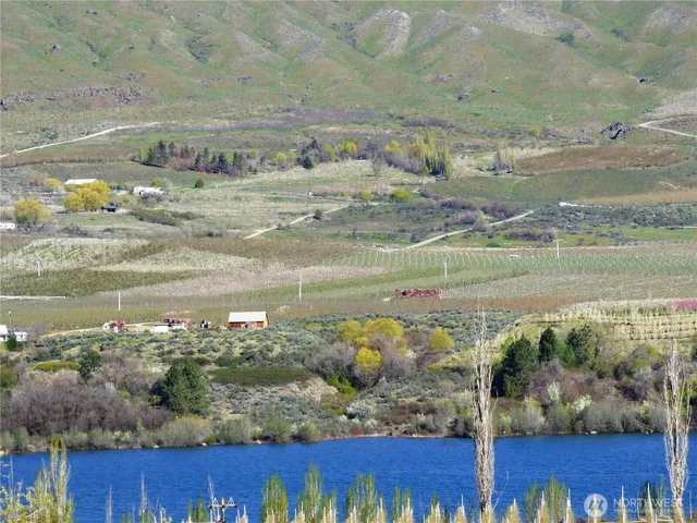 $298,000 | 501 Jack Wells Road, Bridgeport, WA 98813