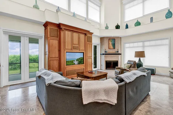 $3,800,000 | 8855 South Hwy A1A, Melbourne Beach, FL 32951