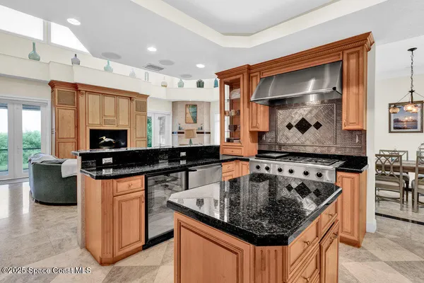 $3,800,000 | 8855 South Hwy A1A, Melbourne Beach, FL 32951
