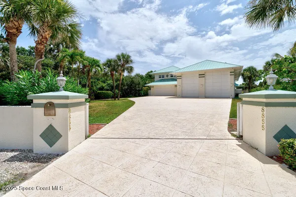 $3,800,000 | 8855 South Hwy A1A, Melbourne Beach, FL 32951