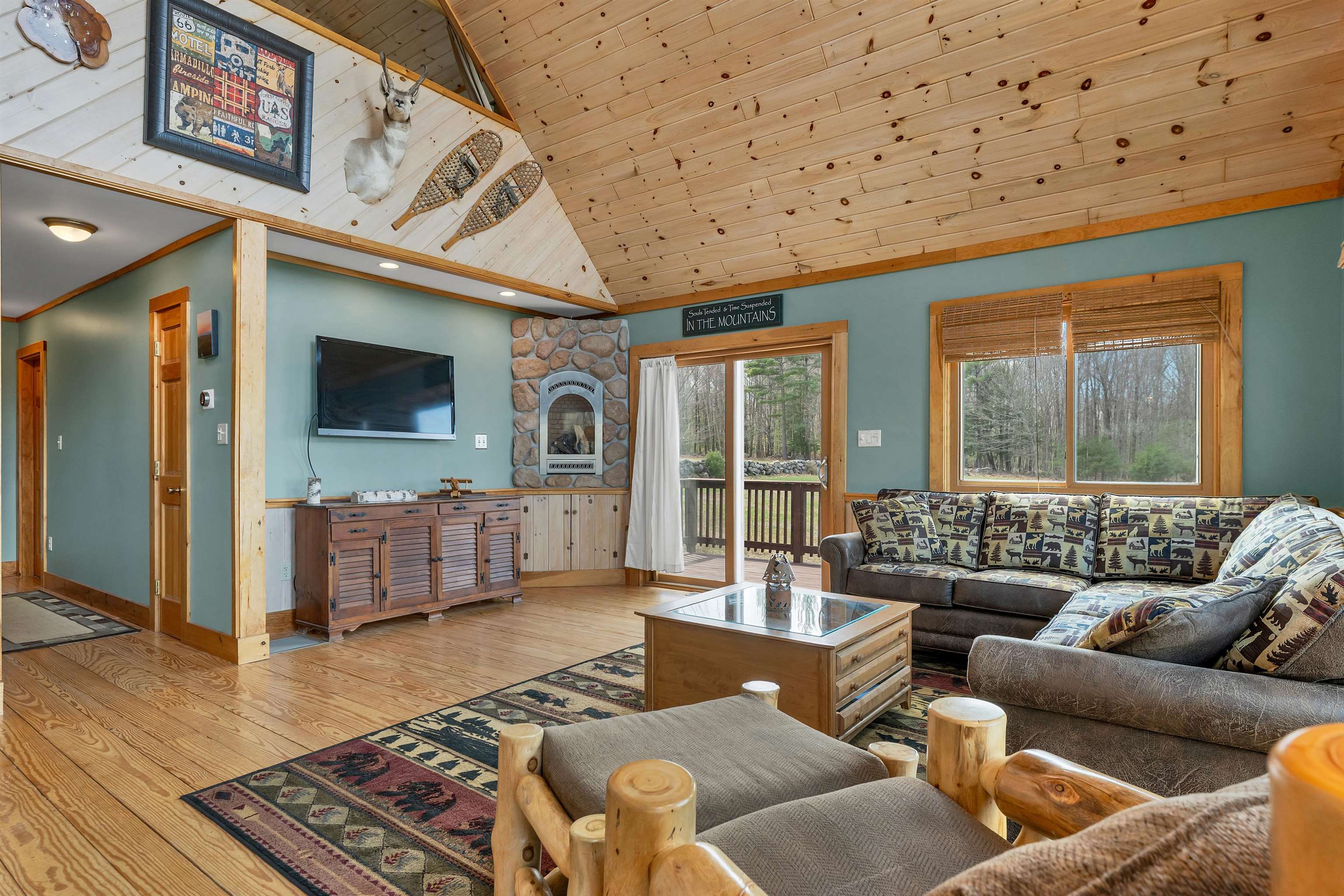 59 Effingham Road Ossipee, NH 03864 - Photo 11 of 35