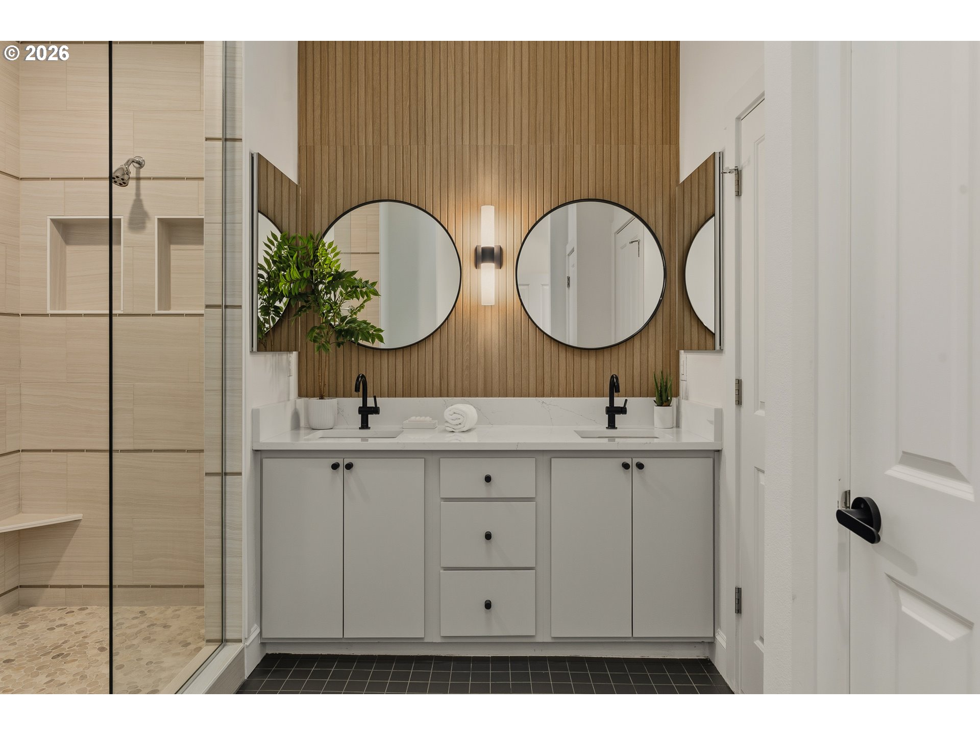 2357 Northwest Quimby Street, Unit 24 Portland, OR 97210 - Photo 29 of 45