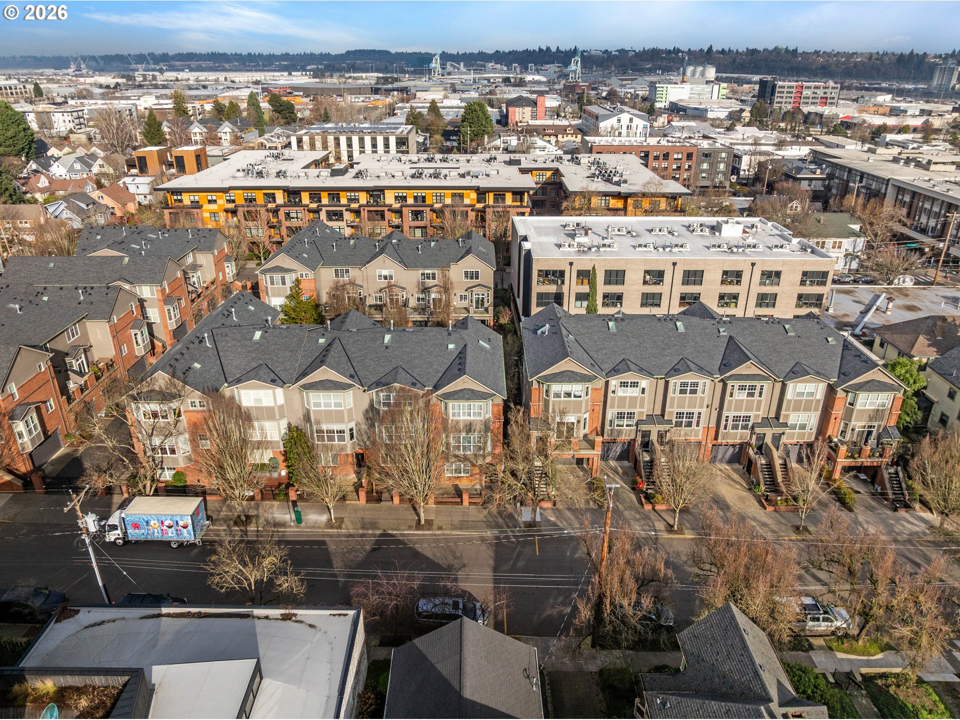 2357 Northwest Quimby Street, Unit 24 Portland, OR 97210 - Photo 39 of 45