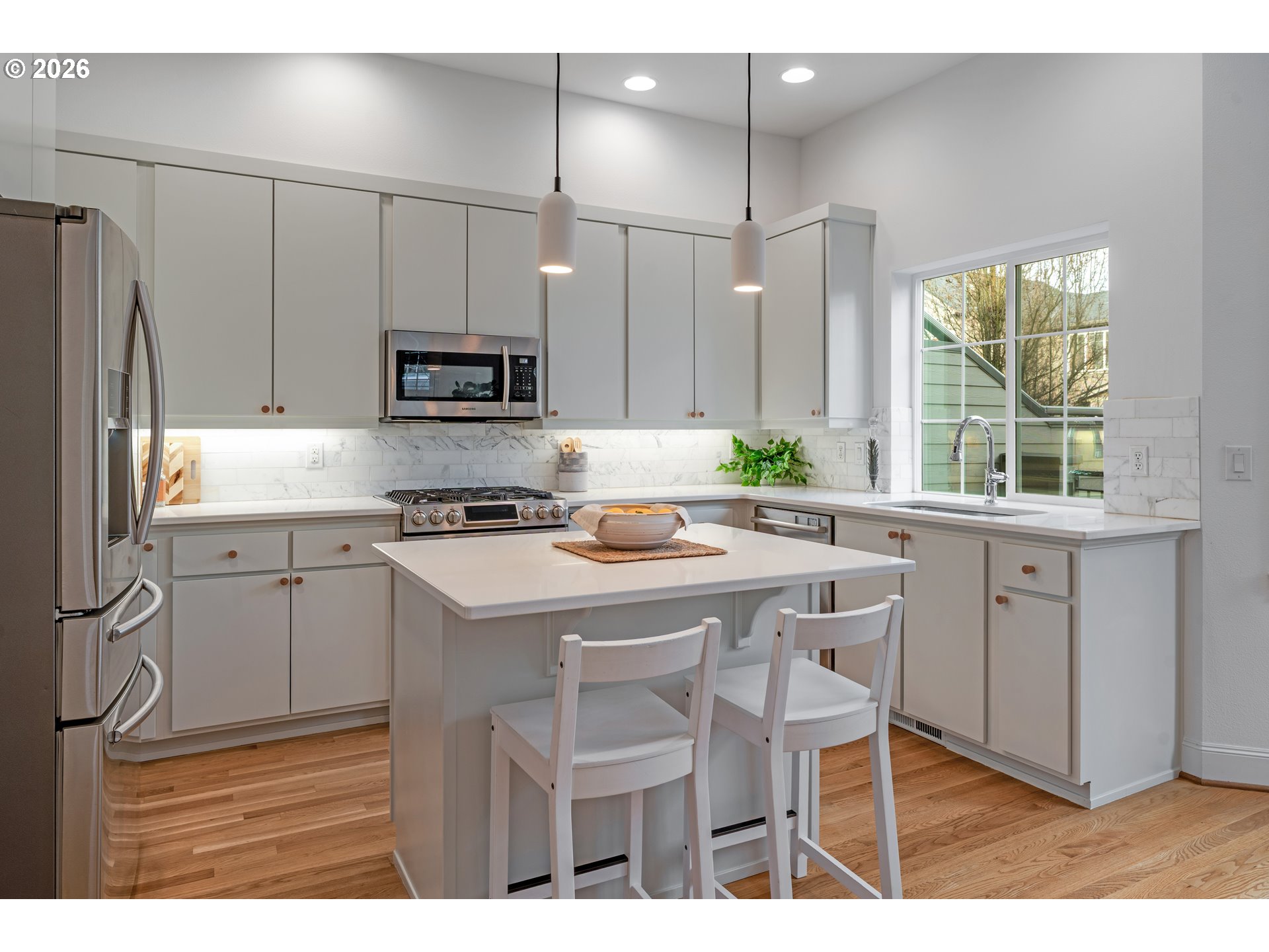 2357 Northwest Quimby Street, Unit 24 Portland, OR 97210 - Photo 9 of 45