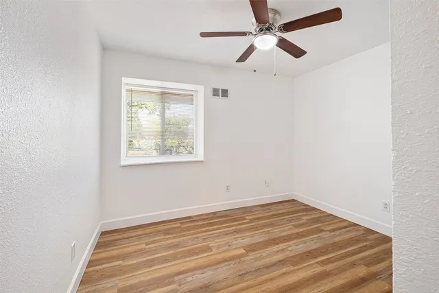 $970 | 2217 Mission Hill Drive, Unit C, Austin, TX 78741