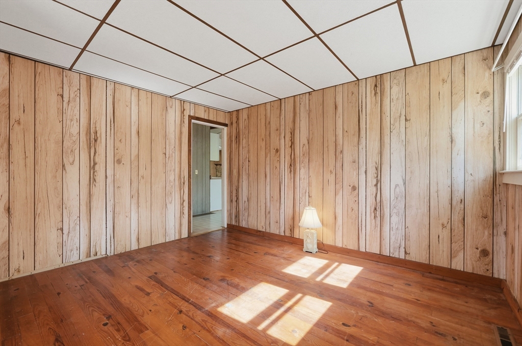 272 Glen Charlie Road Wareham, MA 02538 - Photo 22 of 40