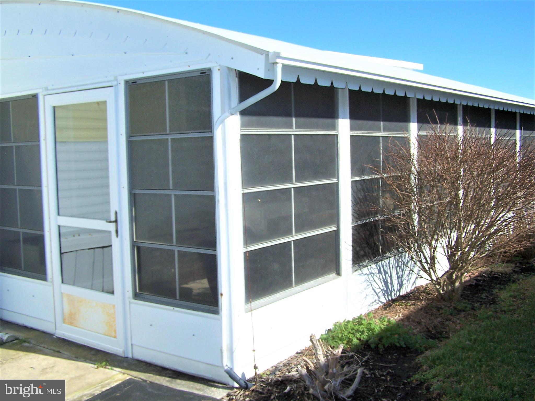 Left Rear Elevation