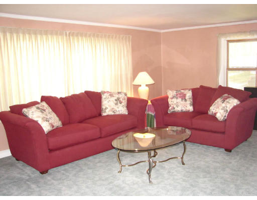 10 Lockway Road Andover, MA 01810 - Photo 2 of 14 Gallery Image 2
