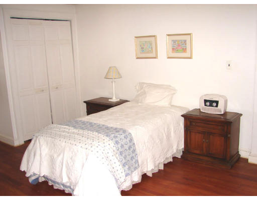 10 Lockway Road Andover, MA 01810 - Photo 9 of 14 Gallery Image 9