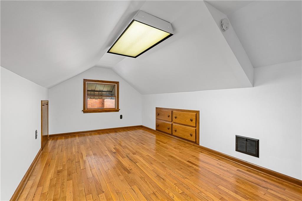 1839 Viruth Street Pittsburgh, PA 15212 - Photo 20 of 32