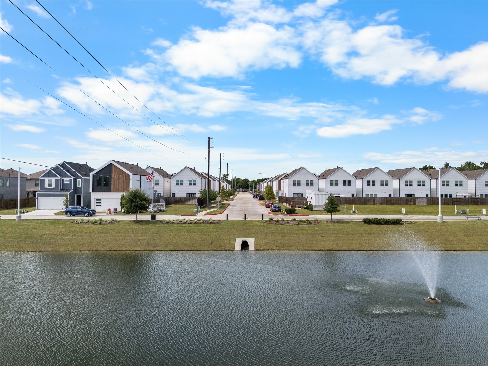 4001 Baja Lane Houston, TX 77045 - Photo 27 of 27 Centered around a scenic lake and thoughtfully maintained green spaces, Antigua offers a welcoming neighborhood atmosphere just beyond the gates.