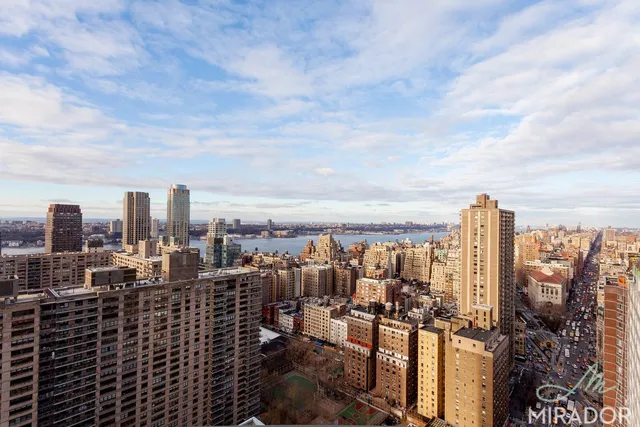 $5,300 | 145 West 67th Street, Unit 22B | Upper West Side