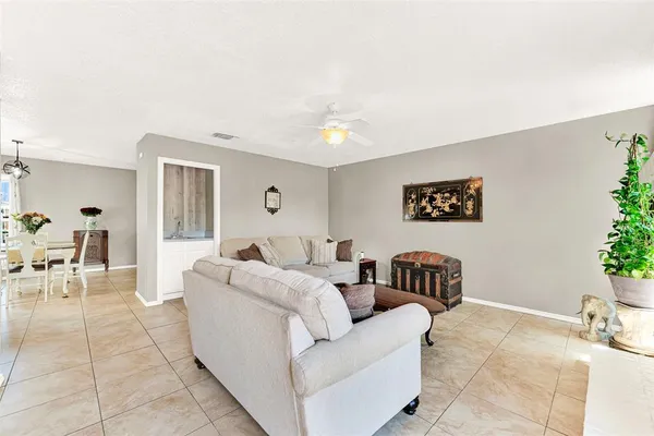 $200,000 | 6747 South Creek Drive, Fort Worth, TX 76133