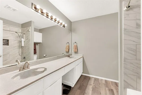 $200,000 | 6747 South Creek Drive, Fort Worth, TX 76133