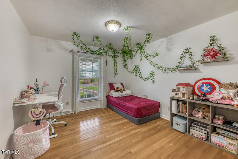 1805 Broadmoor Road Johnson City, TN 37604 - Photo 26 of 45 1805 Broadmoor Rd-20-L