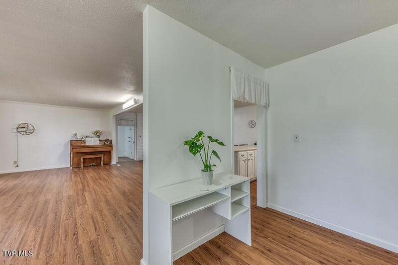 1805 Broadmoor Road Johnson City, TN 37604 - Photo 6 of 45 1805 Broadmoor Rd-5-L