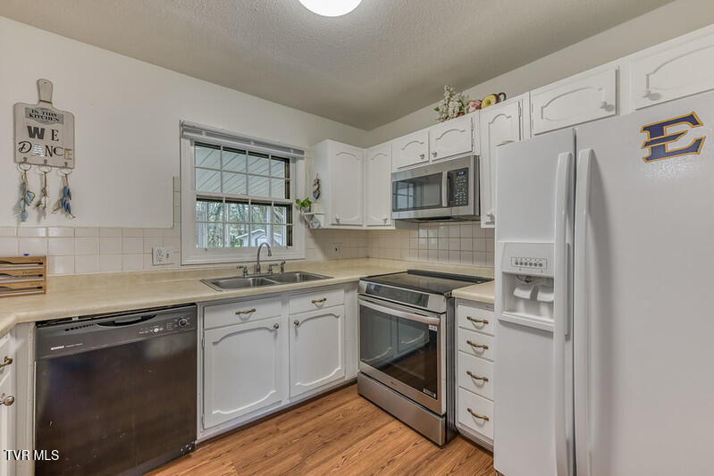 1805 Broadmoor Road Johnson City, TN 37604 - Photo 10 of 45 1805 Broadmoor Rd-9-L