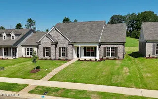 $382,900 | 2225 Scott Mdws Lane, Hernando, MS 38632