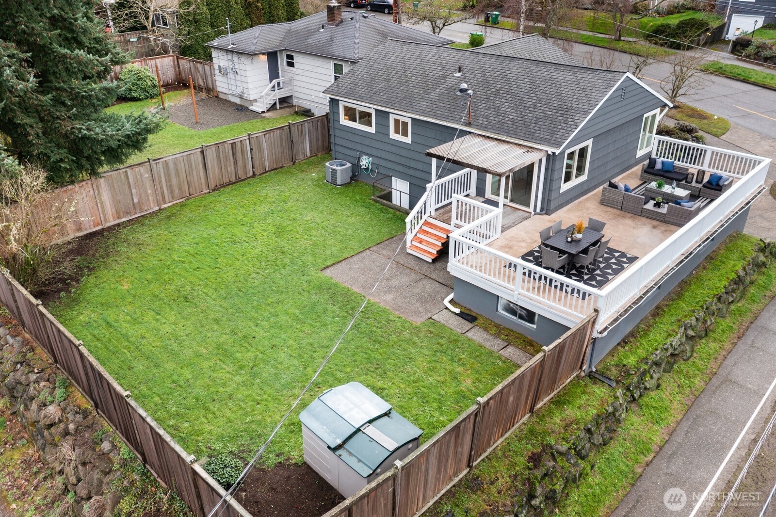3202 49th Avenue Southwest Seattle, WA 98116 - Photo 2 of 35