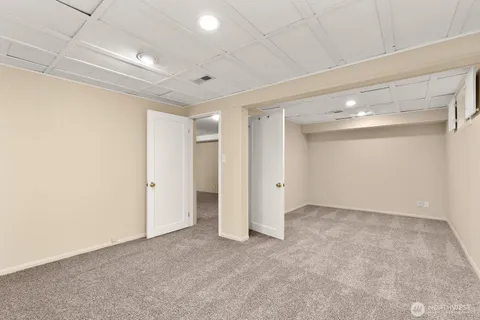 $900,000 | 3202 49th Avenue Southwest, Seattle, WA 98116