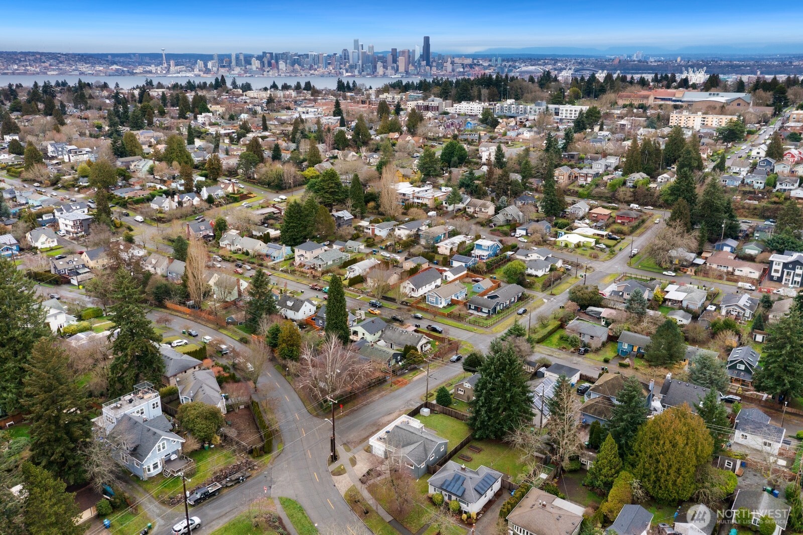 3202 49th Avenue Southwest Seattle, WA 98116 - Photo 32 of 35