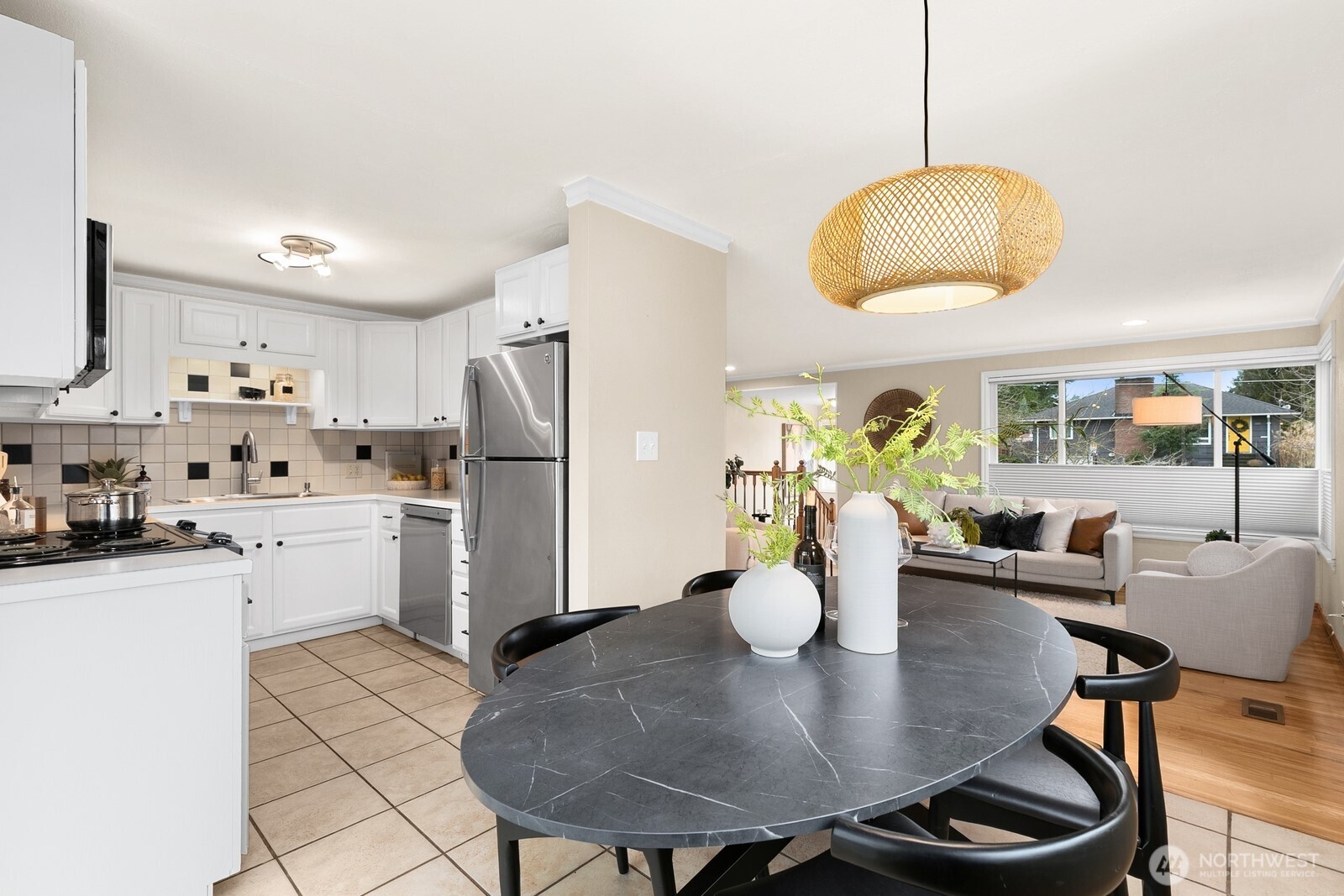 3202 49th Avenue Southwest Seattle, WA 98116 - Photo 10 of 35