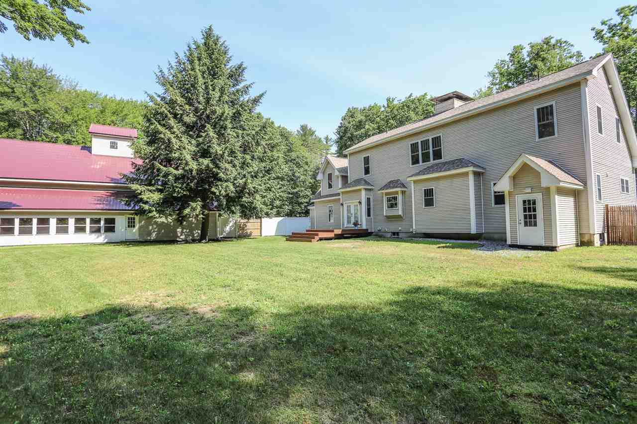 1000 Upper Straw Road Hopkinton, NH 03229 - Photo 1 of 33