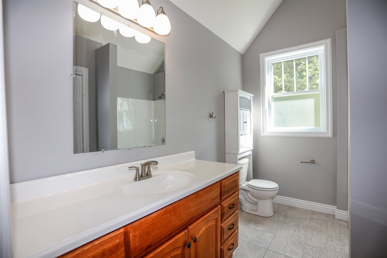 1000 Upper Straw Road Hopkinton, NH 03229 - Photo 24 of 33