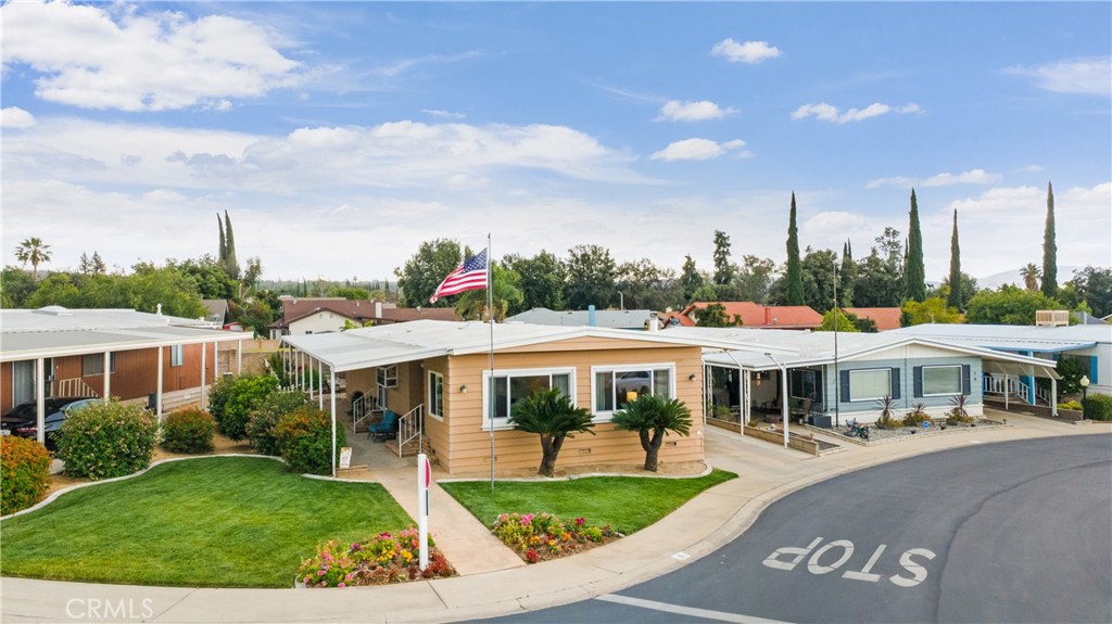 626 North Dearborn, Unit 17 Redlands, CA 92374 - Photo 26 of 33